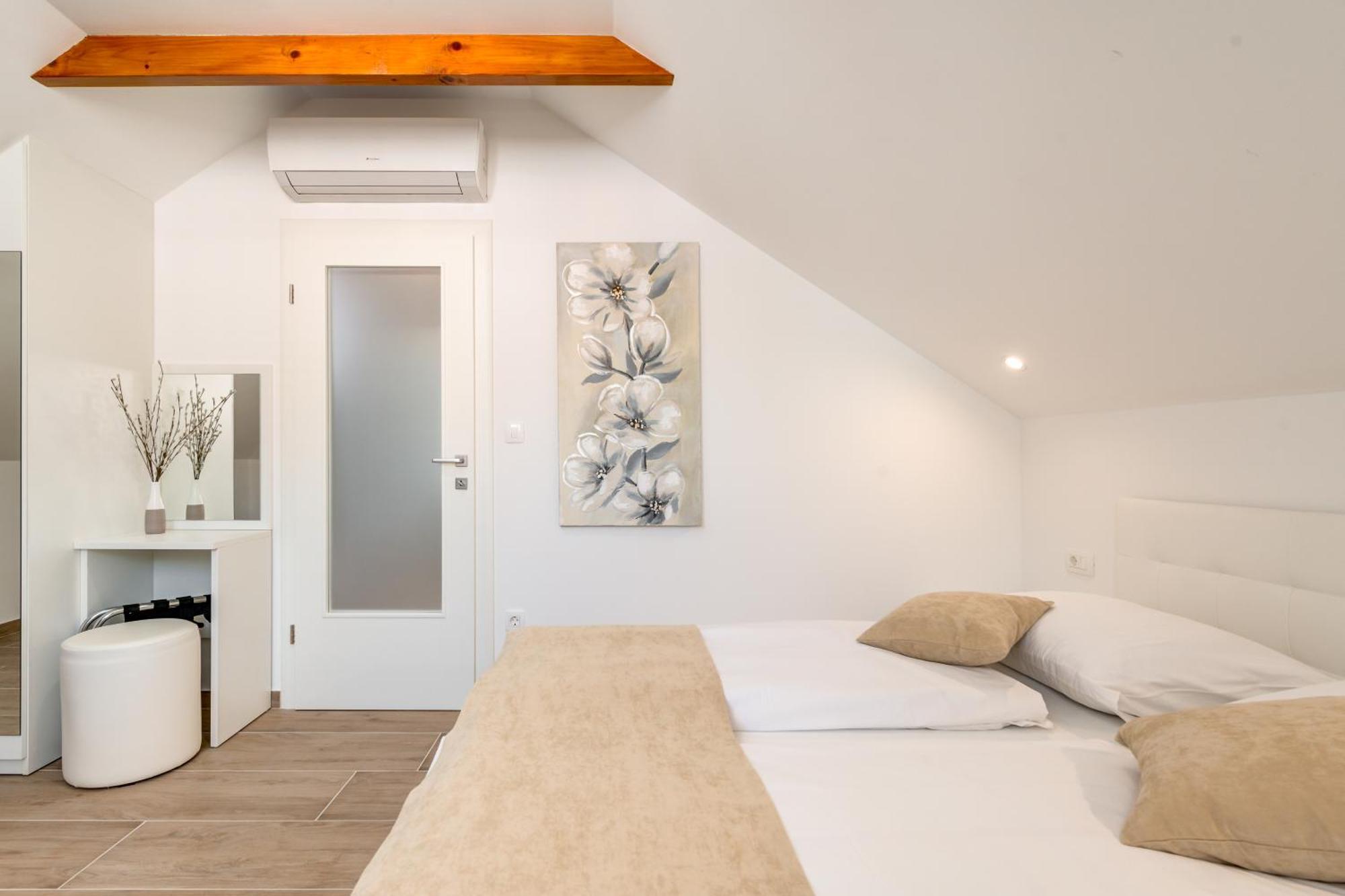 Appartement Tudor 2 *
